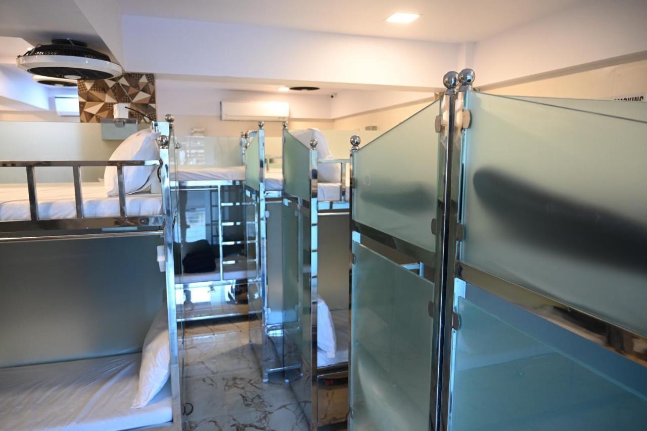 Sagar Dormitory Andheri - Nearest To Andheri Railway Station West 孟买 外观 照片