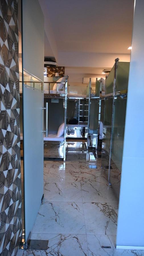 Sagar Dormitory Andheri - Nearest To Andheri Railway Station West 孟买 外观 照片